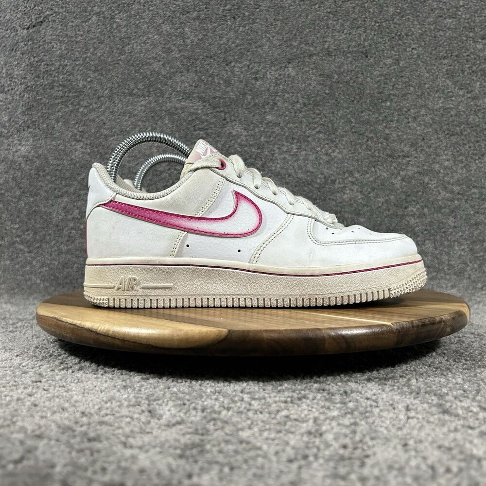 Nike Air Force 1 Low AF1 Women’s Size 7 White Airbrush Pink Athletic Shoes Used